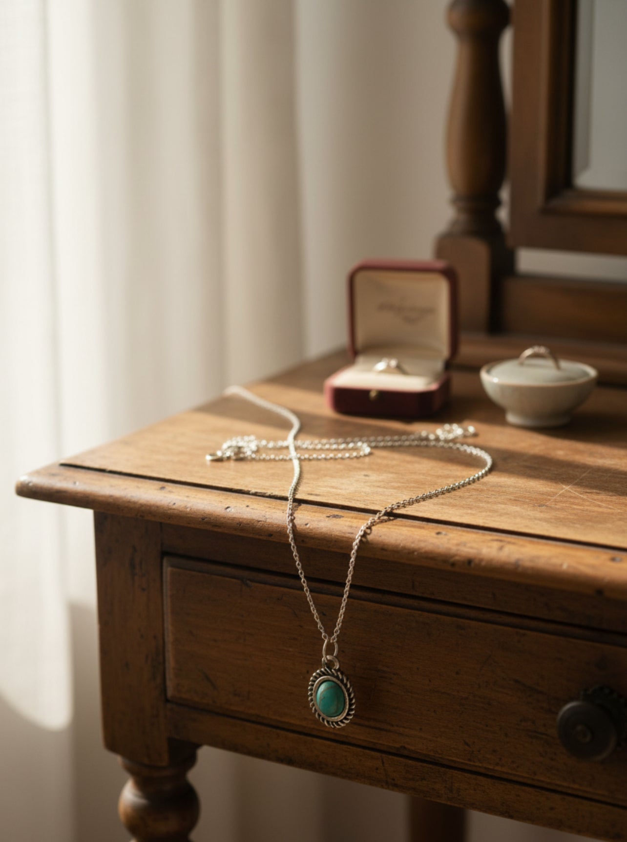 Turquoise Oval Pendant 925 Sterling Silver Necklace 16in