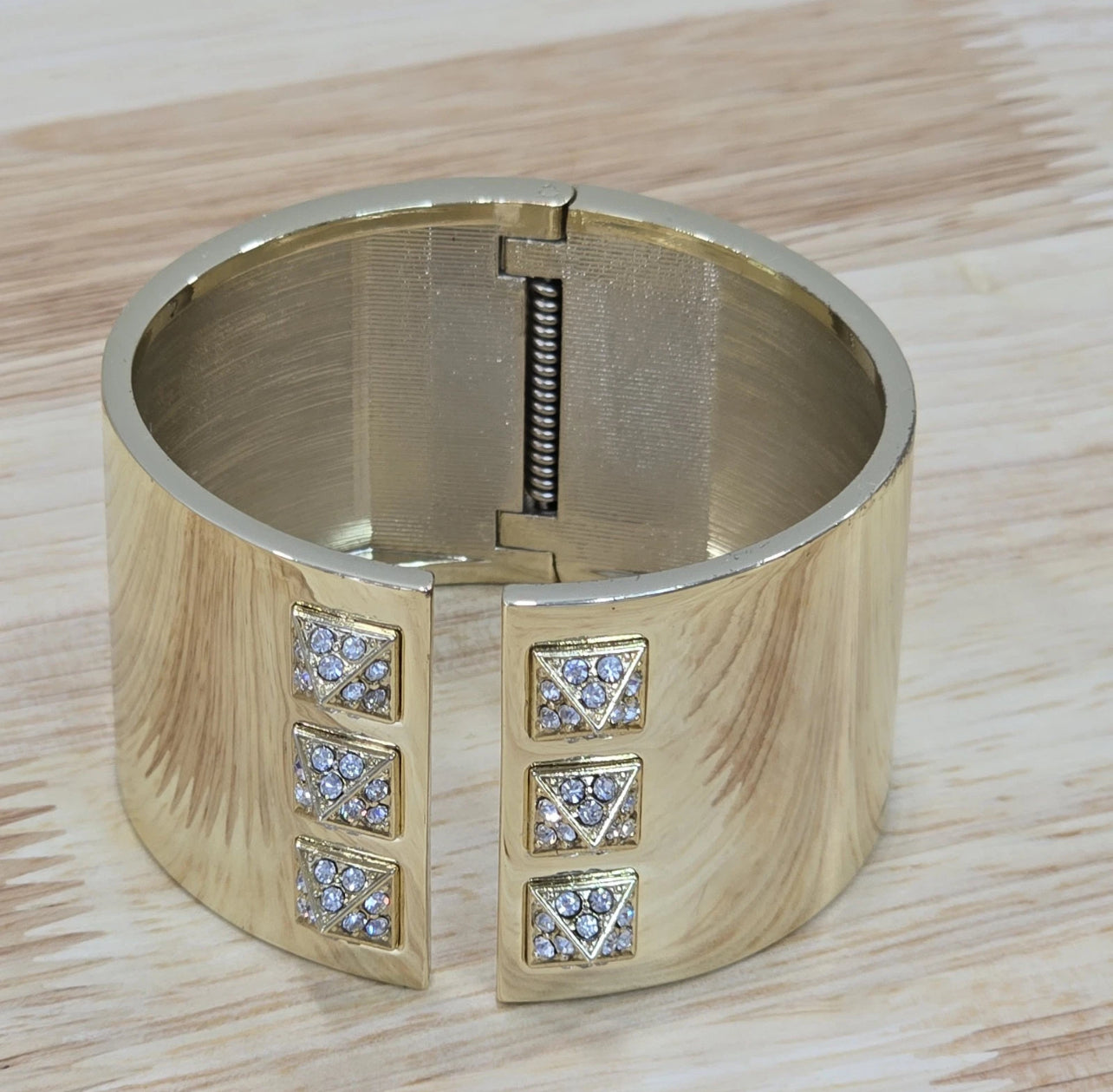 Victoria’s Secret Scandalous Hinged Gold Tone Cubic Zirconia CZ Cuff Bangle Bracelet