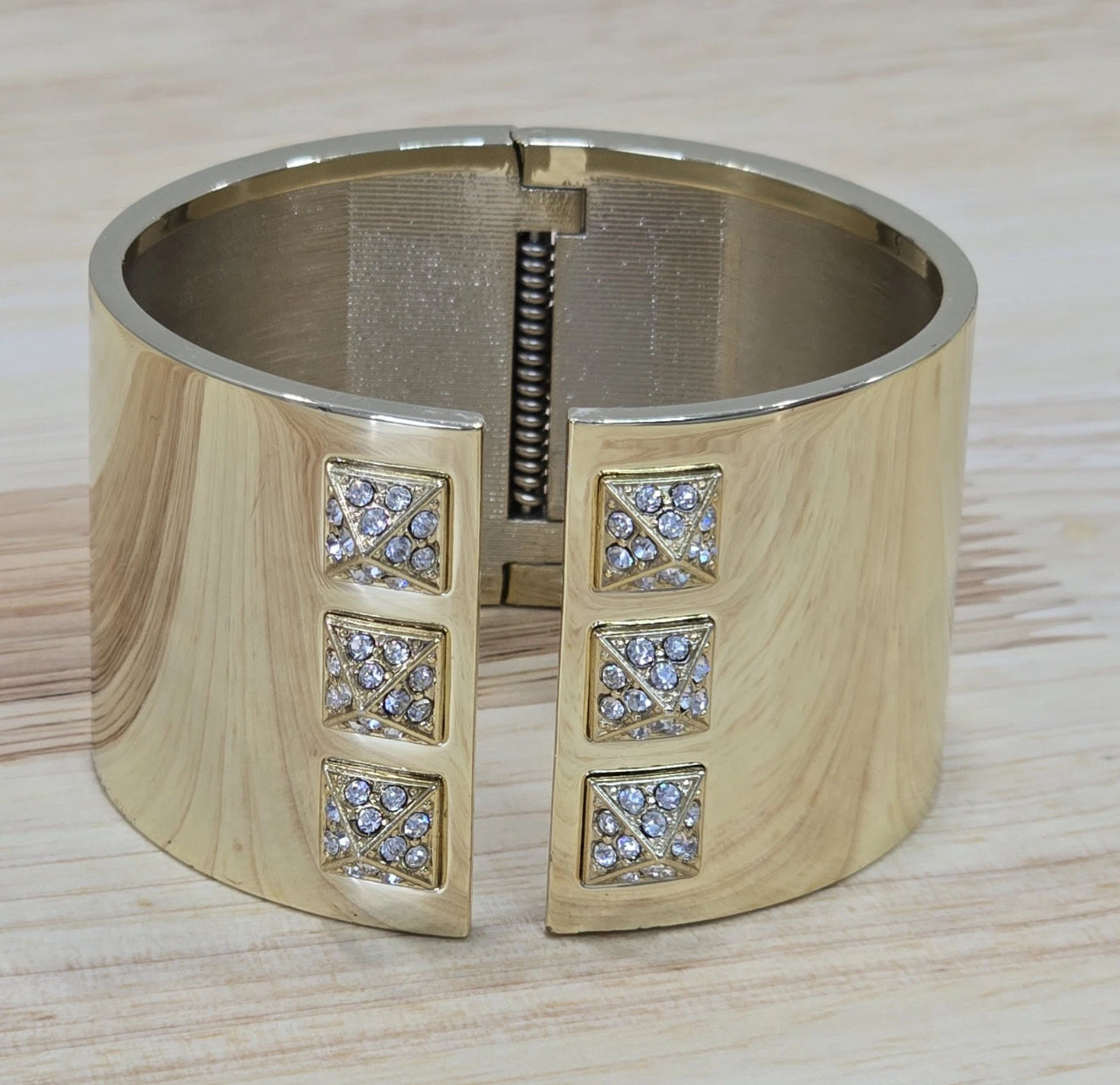Victoria’s Secret Scandalous Hinged Gold Tone Cubic Zirconia CZ Cuff Bangle Bracelet
