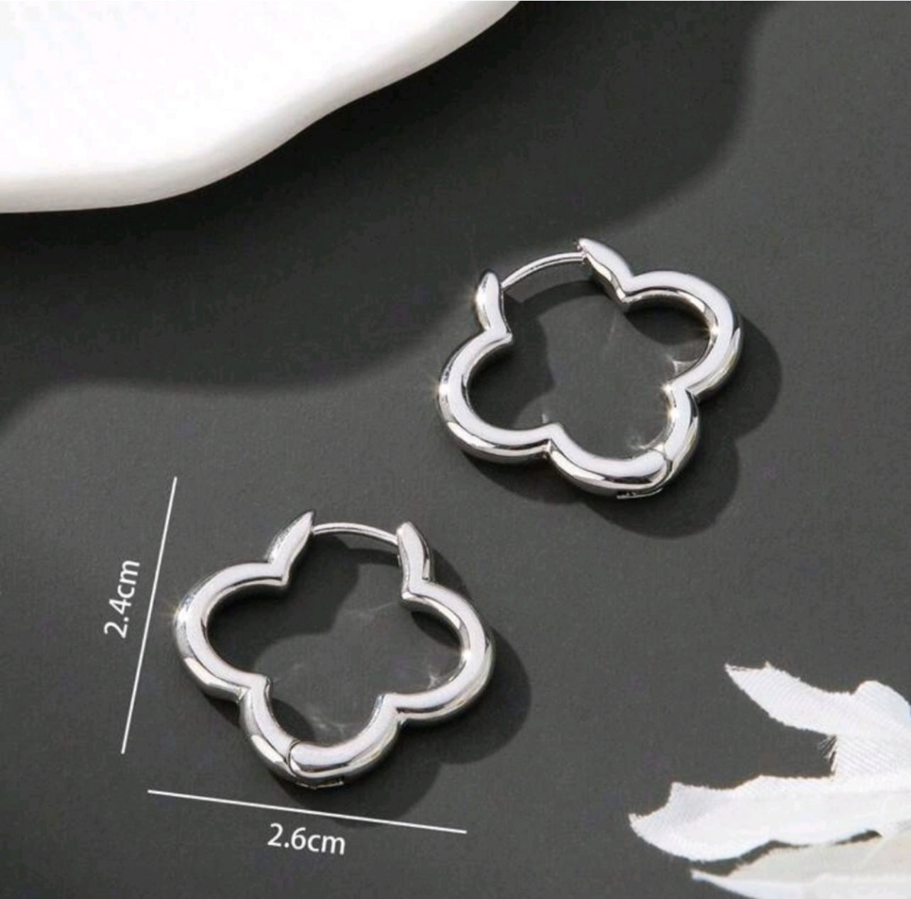 Silver Hoop Metal Hinged Huggie Four-Leaf Clover Flower Earrings